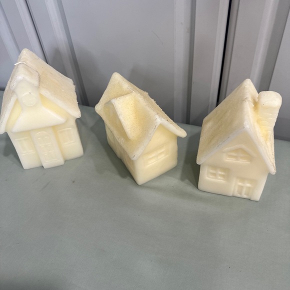 Cottage House Candles set of 3 - Picture 5 of 10